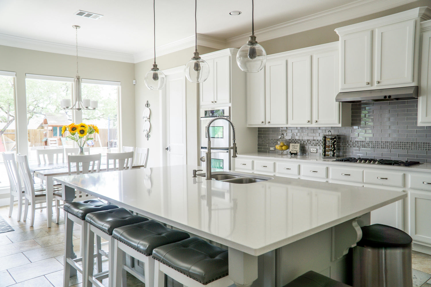 Kitchen and Cleaning